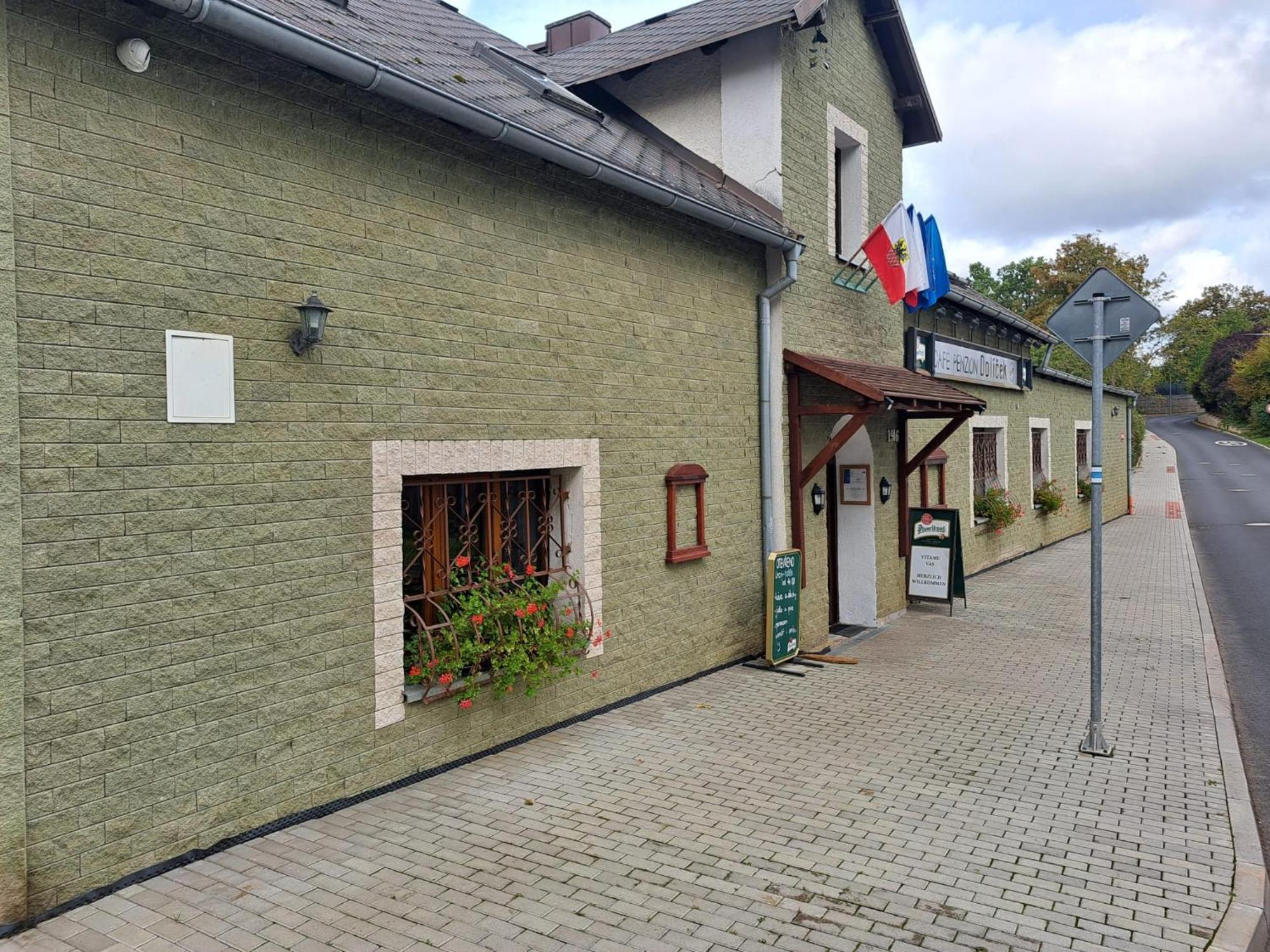 Penzion Dolicek Cheb Bagian luar foto